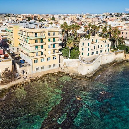 Marlove Siracusa - Stunning Views & Private Sea Access シラクーサ エクステリア 写真